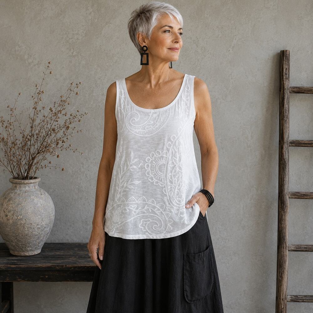 Chico's White Zenergy Millie Embroidereed Tank Top NWT 3